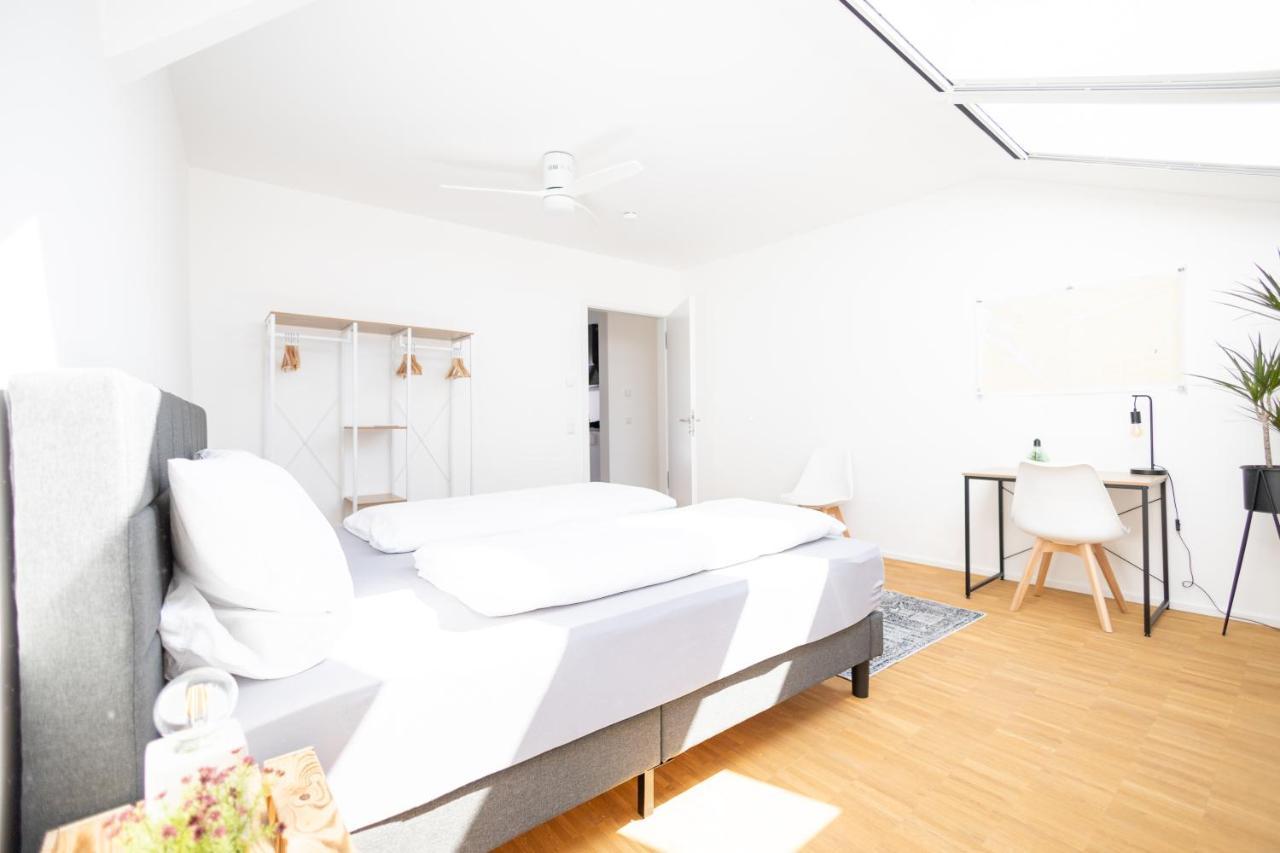 Ko-Living - Captain'S Suite - Altstadt - Mit Kueche, Smart Tv & Balkon - 6P Halle  Exterior photo